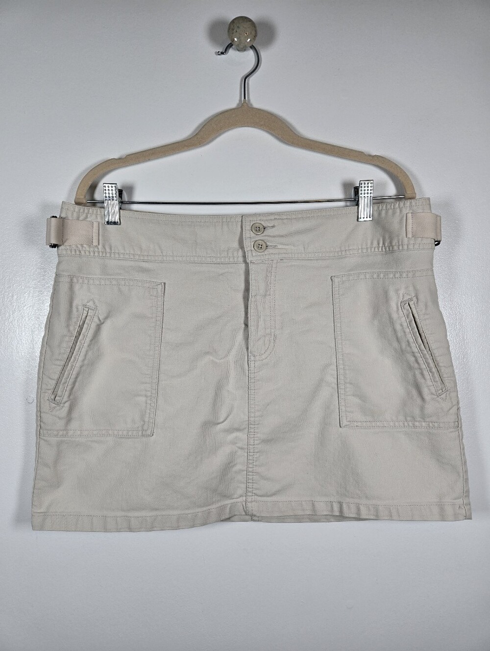Vintage Y2K Old Navy Khaki Cargo Style Low Rise Cotton Mini Skirt Size 12